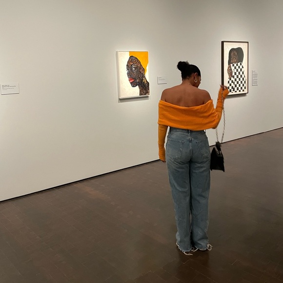 Meet your Posher, Alexis - Picture 2 of 2